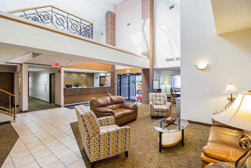 Quality Inn Thief River Falls Exteriör bild