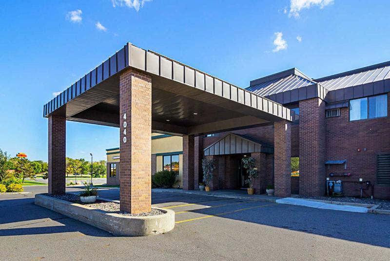 Quality Inn Thief River Falls Exteriör bild