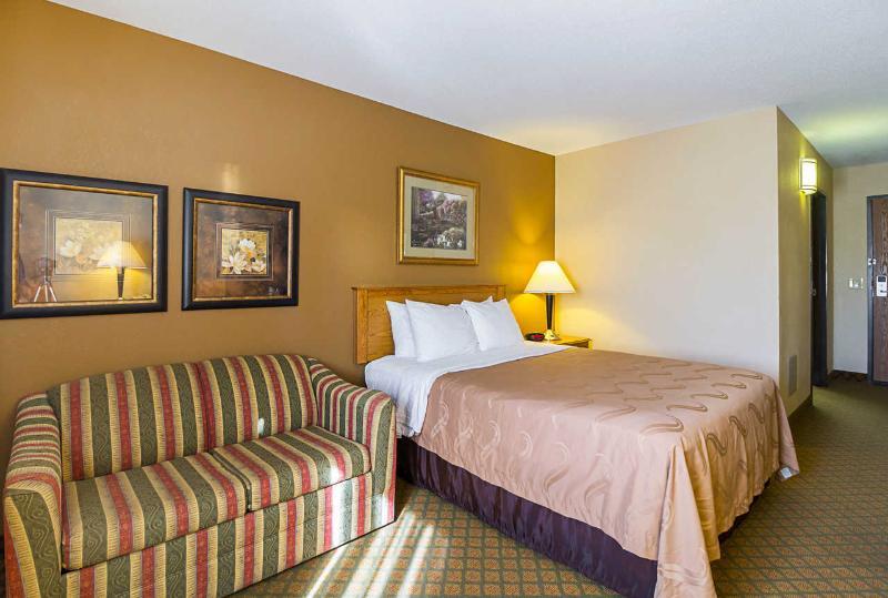Quality Inn Thief River Falls Exteriör bild