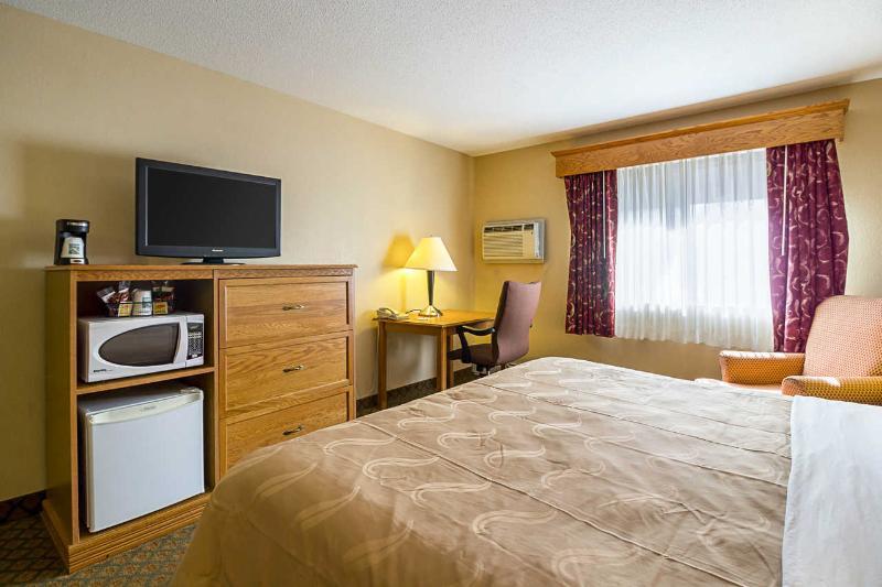 Quality Inn Thief River Falls Exteriör bild