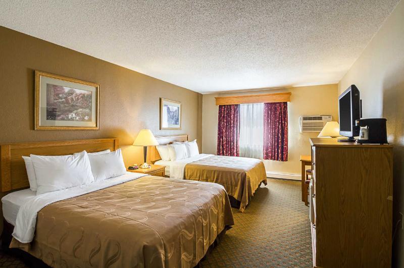 Quality Inn Thief River Falls Exteriör bild