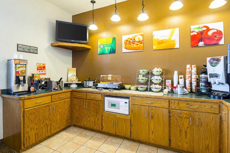 Quality Inn Thief River Falls Exteriör bild